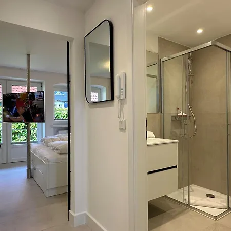 Olympia Haus 2, Whg 6 *